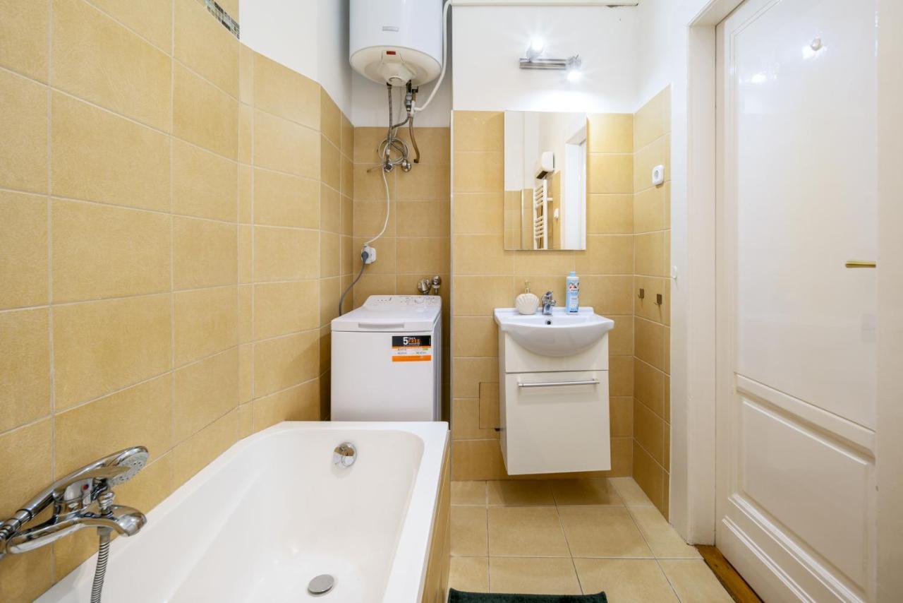Margaret Apartment By The Danube Budapest Exterior photo
