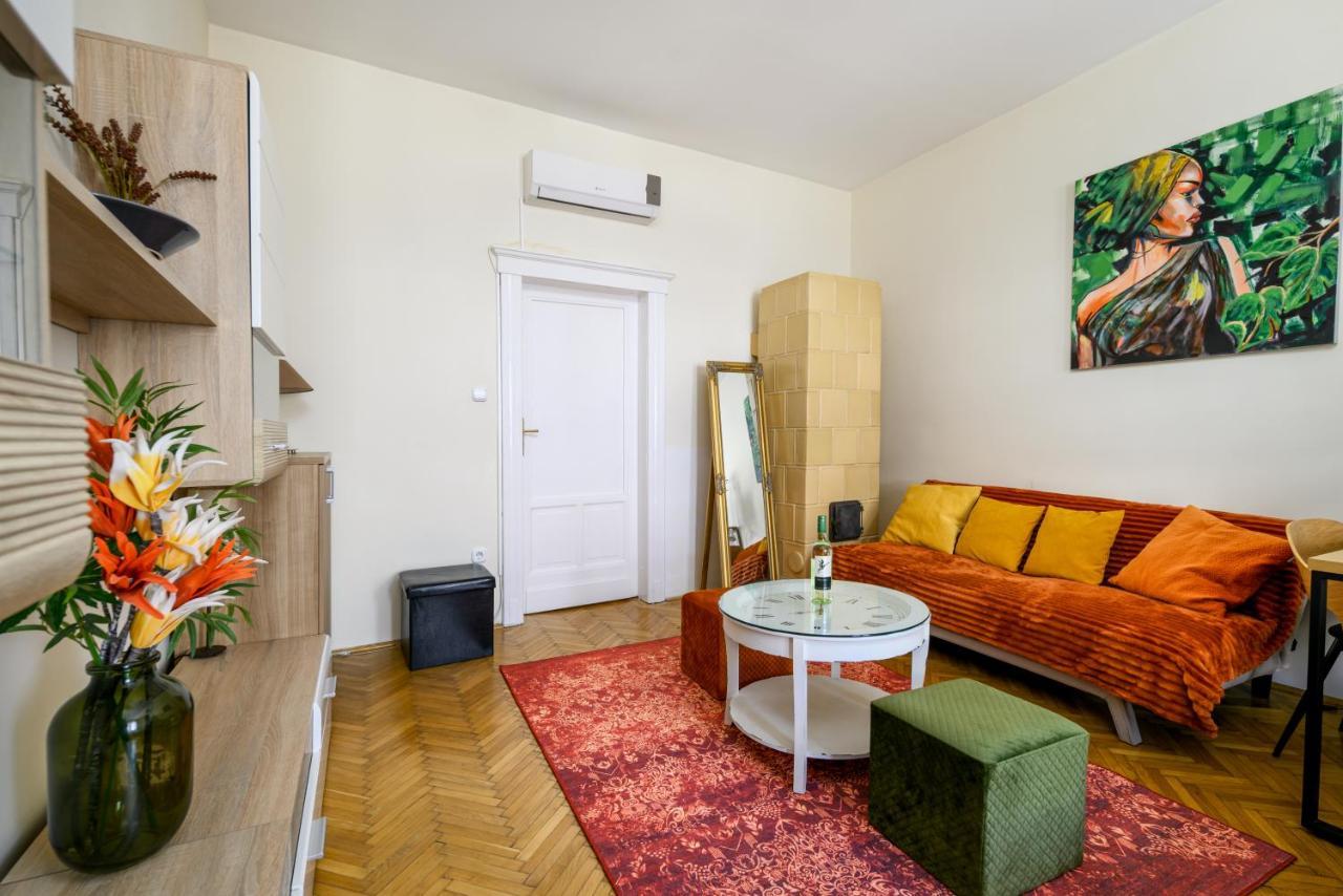 Margaret Apartment By The Danube Budapest Exterior photo